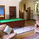 Aimee Luxury With Heated Pool 4*