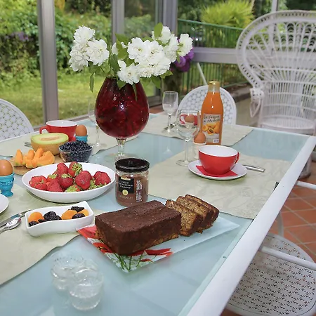 Aimee Luxury With Heated Pool