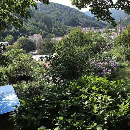 Frühstückspension Aimee Luxury With Heated Pool 4*